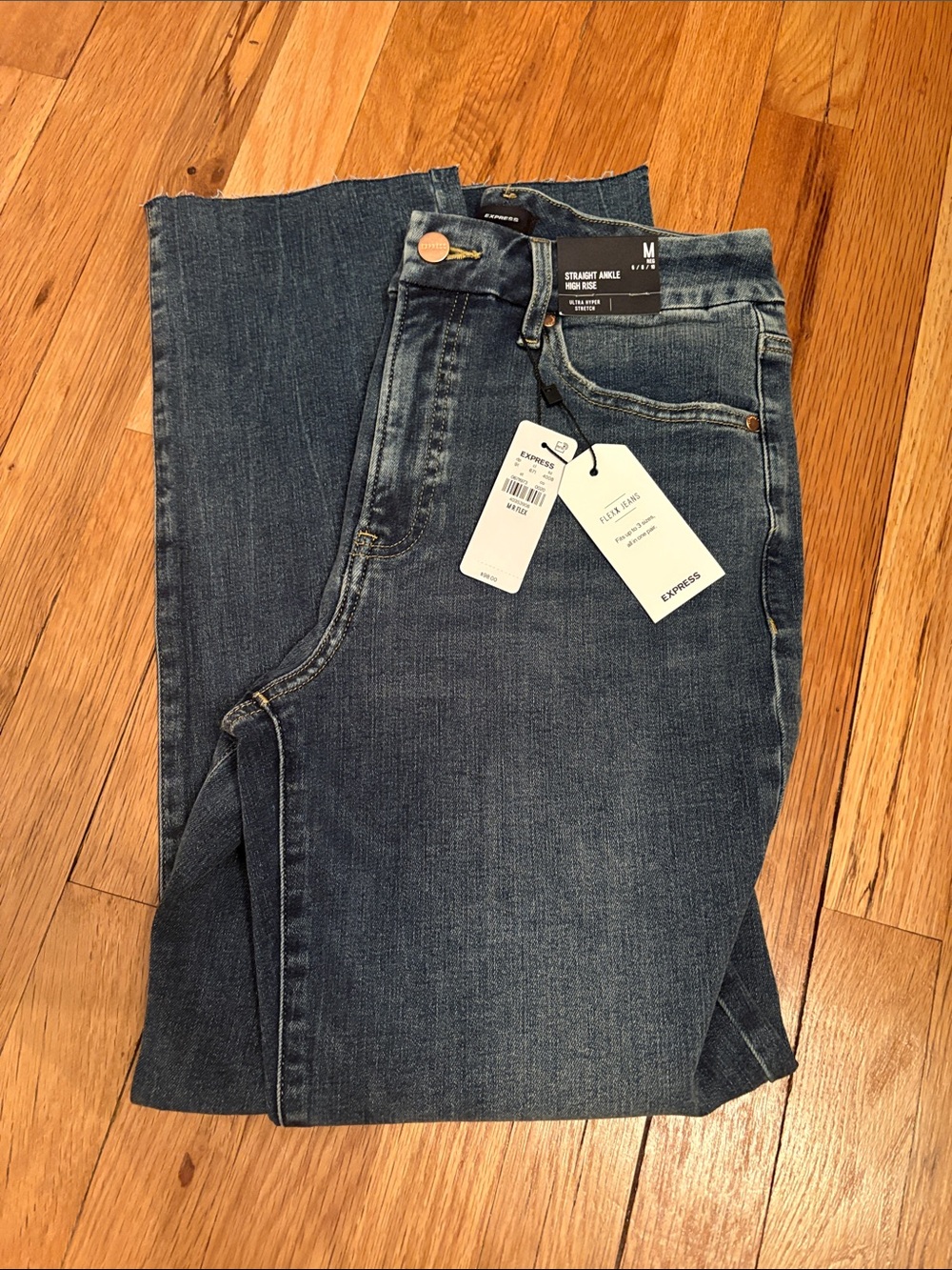 Express Flexx Straight Ankle Jean in Medium Blue